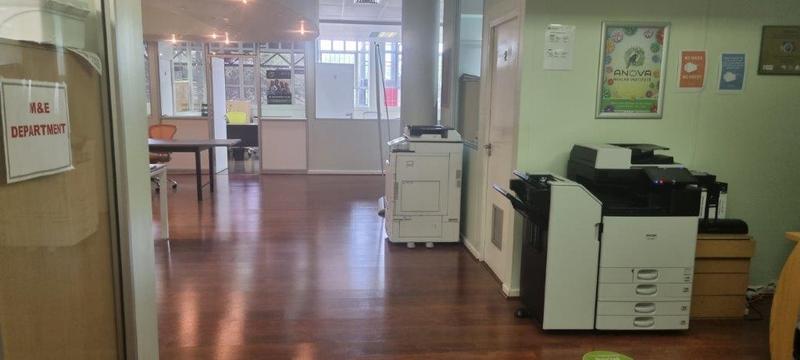 To Let commercial Property for Rent in Mowbray Western Cape